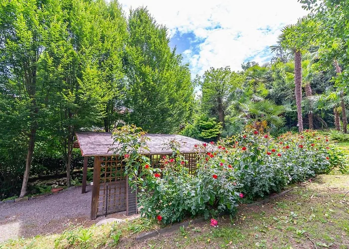 The Ortensia, Our With View, Spacious Park-facing Balcony And Private External Bathroom At The Isabella Pensionat