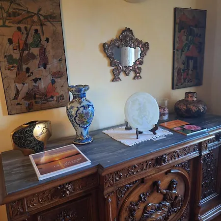 The Ortensia, Our With View, Spacious Park-facing Balcony And Private External Bathroom At The Isabella Maison d'hôtes